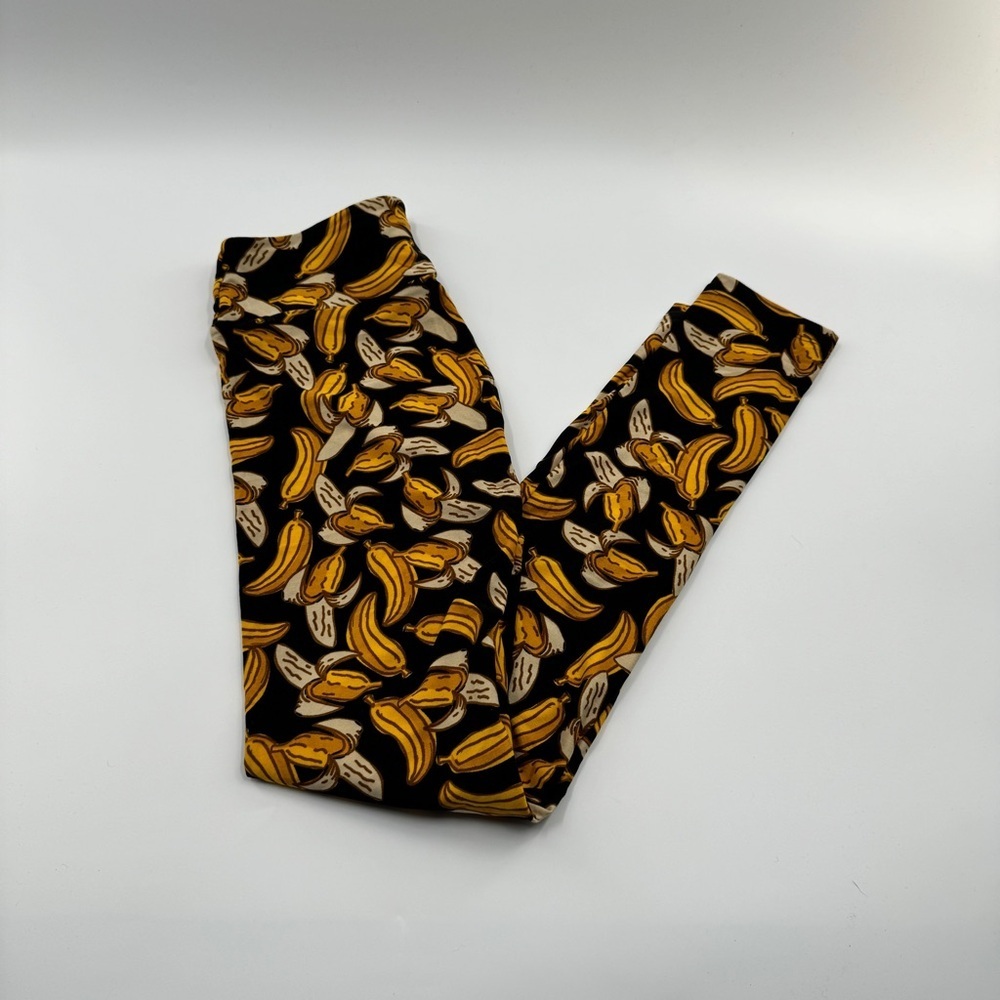 LuLaRoe One Size (OS) Leggings – Buttery Soft Stretchy Printed Leggings